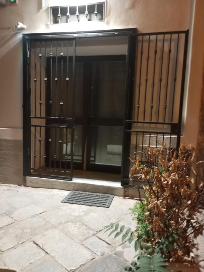 Casa Chiaretta Villa Palermo Exterior photo